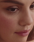 Rare_Beauty_By_Selena_Gomez_-_Makeup_Made_To_Feel_Good_In_-_YouTube_281080p29_mp40004.png