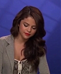 SELENA_GOMEZ_TALKS_ABOUT_BIEBER_AND_TAYLOR_SWIFT_118.jpg