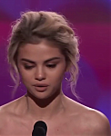 Selena_Gomez_Tearfully_Accepts_Woman_of_the_Year_Award_at_Billboard_s_Women_in_Music_2017_-_YouTube_28480p29_mp40174.png