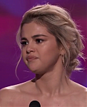 Selena_Gomez_Tearfully_Accepts_Woman_of_the_Year_Award_at_Billboard_s_Women_in_Music_2017_-_YouTube_28480p29_mp40187.png