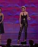 Selena_Gomez_Tearfully_Accepts_Woman_of_the_Year_Award_at_Billboard_s_Women_in_Music_2017_-_YouTube_28480p29_mp40221.png