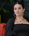 Selena_Gomez_-_Zane_Lowe__Apple_Music_Rare_Interview_mp41077.png