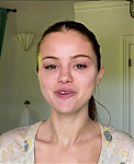 Selena_Gomez_s_Guide_to_the_Perfect_Cat_Eye___Beauty_Secrets___Vogue_-_YouTube_281080p29_mp40006.png