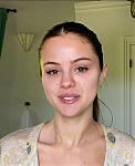 Selena_Gomez_s_Guide_to_the_Perfect_Cat_Eye___Beauty_Secrets___Vogue_-_YouTube_281080p29_mp40009.png