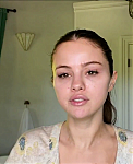 Selena_Gomez_s_Guide_to_the_Perfect_Cat_Eye___Beauty_Secrets___Vogue_-_YouTube_281080p29_mp40094.png