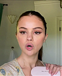 Selena_Gomez_s_Guide_to_the_Perfect_Cat_Eye___Beauty_Secrets___Vogue_-_YouTube_281080p29_mp40447.png
