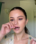 Selena_Gomez_s_Guide_to_the_Perfect_Cat_Eye___Beauty_Secrets___Vogue_-_YouTube_281080p29_mp40466.png