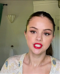 Selena_Gomez_s_Guide_to_the_Perfect_Cat_Eye___Beauty_Secrets___Vogue_-_YouTube_281080p29_mp40516.png