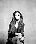 Selena_Gomez_-_Kill_Em_With_Kindness_mp43231.jpg