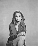 Selena_Gomez_-_Kill_Em_With_Kindness_mp43250.jpg