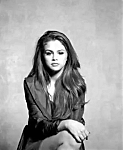 Selena_Gomez_-_Kill_Em_With_Kindness_mp43262.jpg