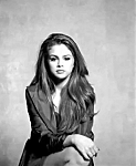 Selena_Gomez_-_Kill_Em_With_Kindness_mp43264.jpg