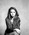 Selena_Gomez_-_Kill_Em_With_Kindness_mp43265.jpg